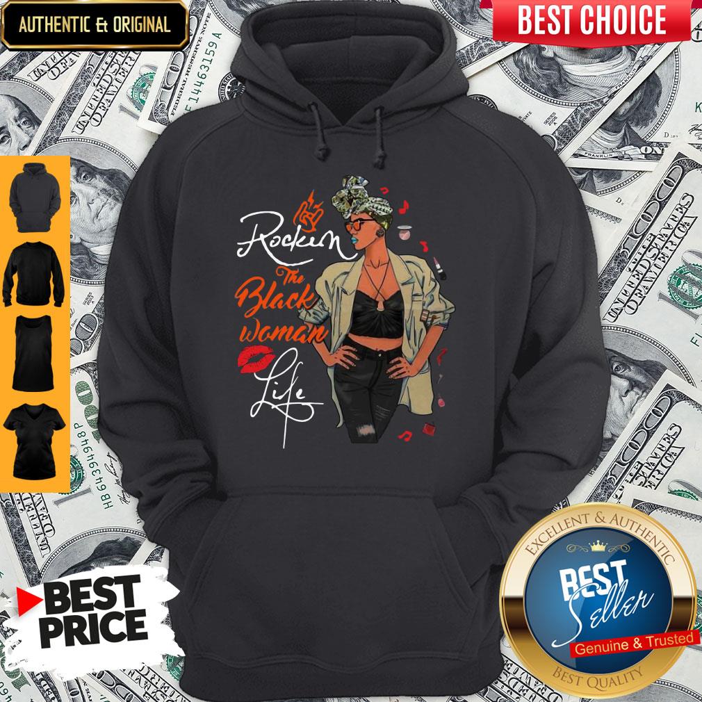 Pretty Rockin The Pisces Woman Life Black Woman Version Shirt