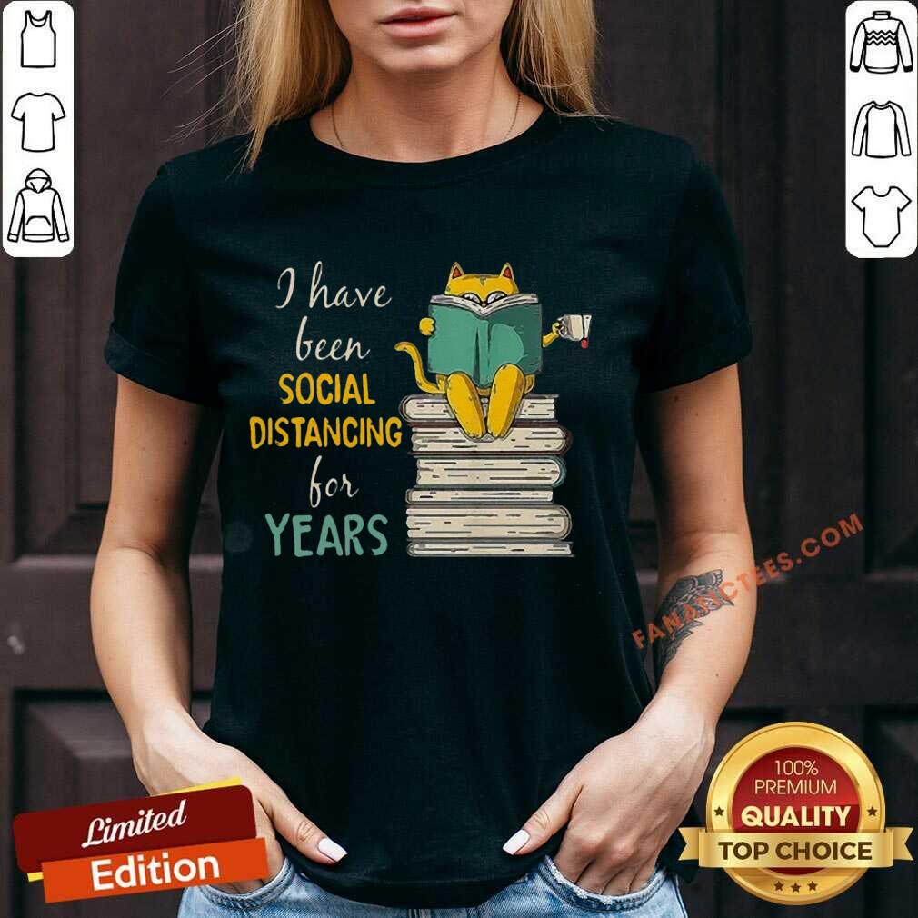 Top Cat Read Books I Have Been Social Distancing COVID-19 Shirt