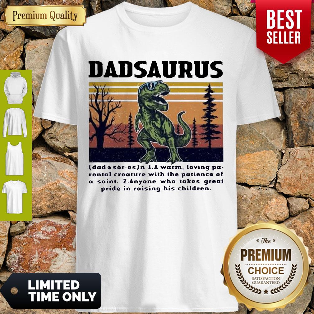 Top Dadasaurus A Warm Loving Retro Navy Dadasaurus Definition Vintage Shirt