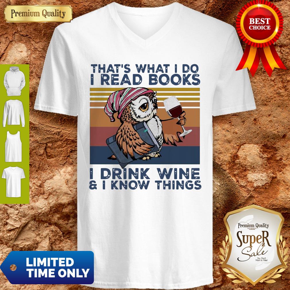 top-owl-thats-what-i-do-i-read-books-i-drink-wine-i-know-things-vintage-sv-neck.jpg