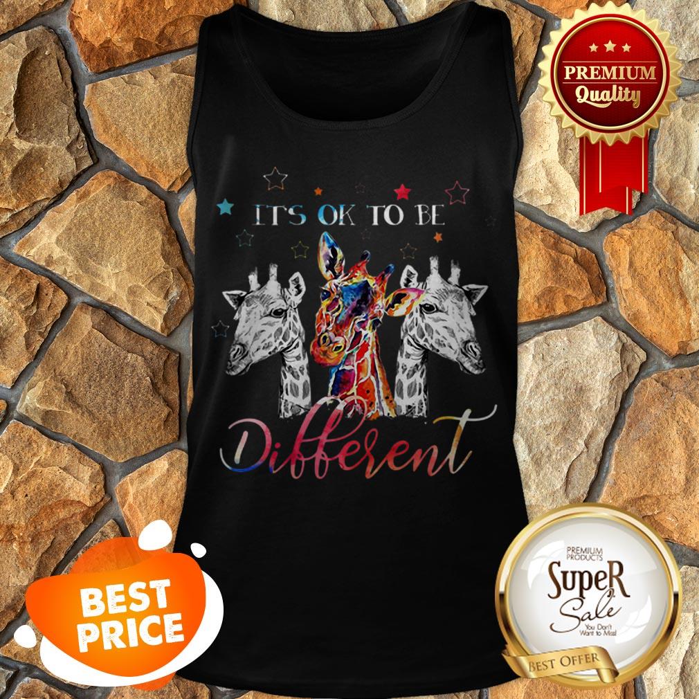 Nice Giraffes It’s Ok To Be Different Colors Shirt