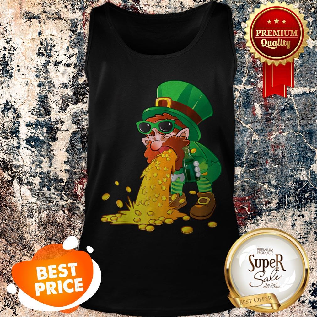 Nice St Patricks Day Puking Leprechaun Gold Coin Green Beer Shirt