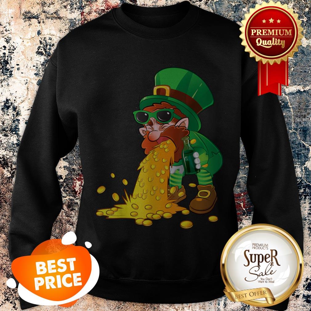 Nice St Patricks Day Puking Leprechaun Gold Coin Green Beer Shirt