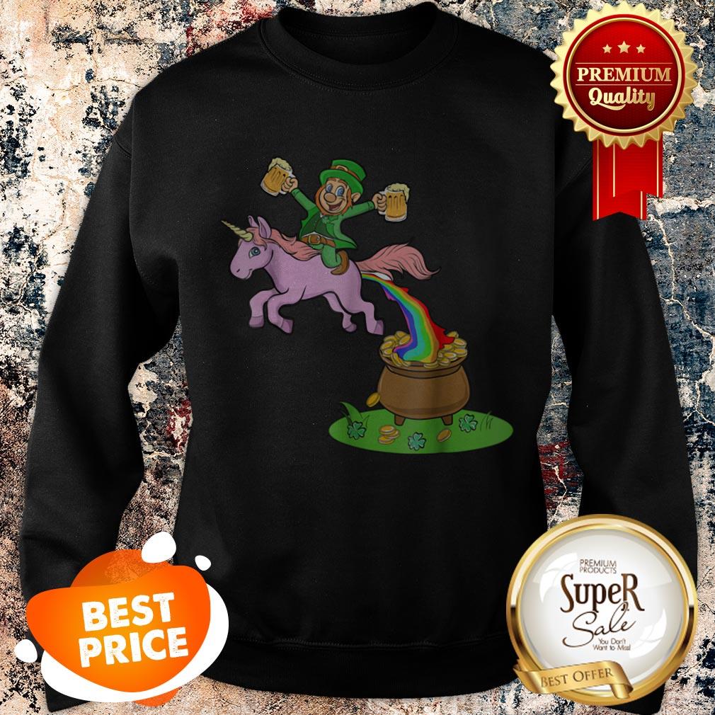 Nice Leprechaun Riding A Unicorn – Funny St Patricks Day Shirt