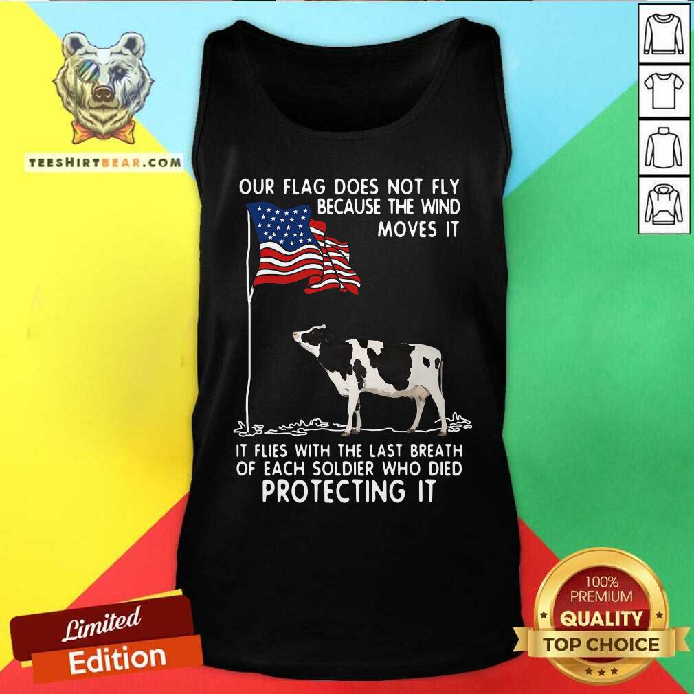 Cow USA Flag The Wind Moves It Protecting It Shirt