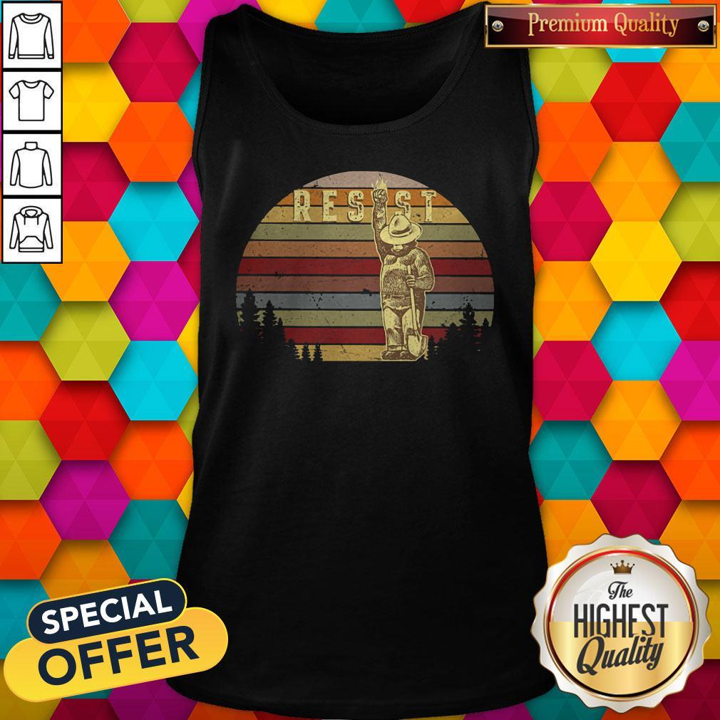 Funny Bigfoot Farmer Resist Vintage Retro Shirt