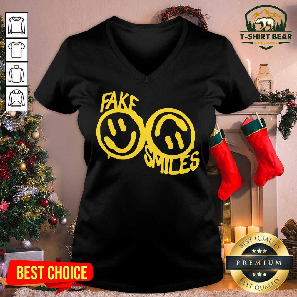 Lovely Phora Merch Sprayed Smiles Shirt