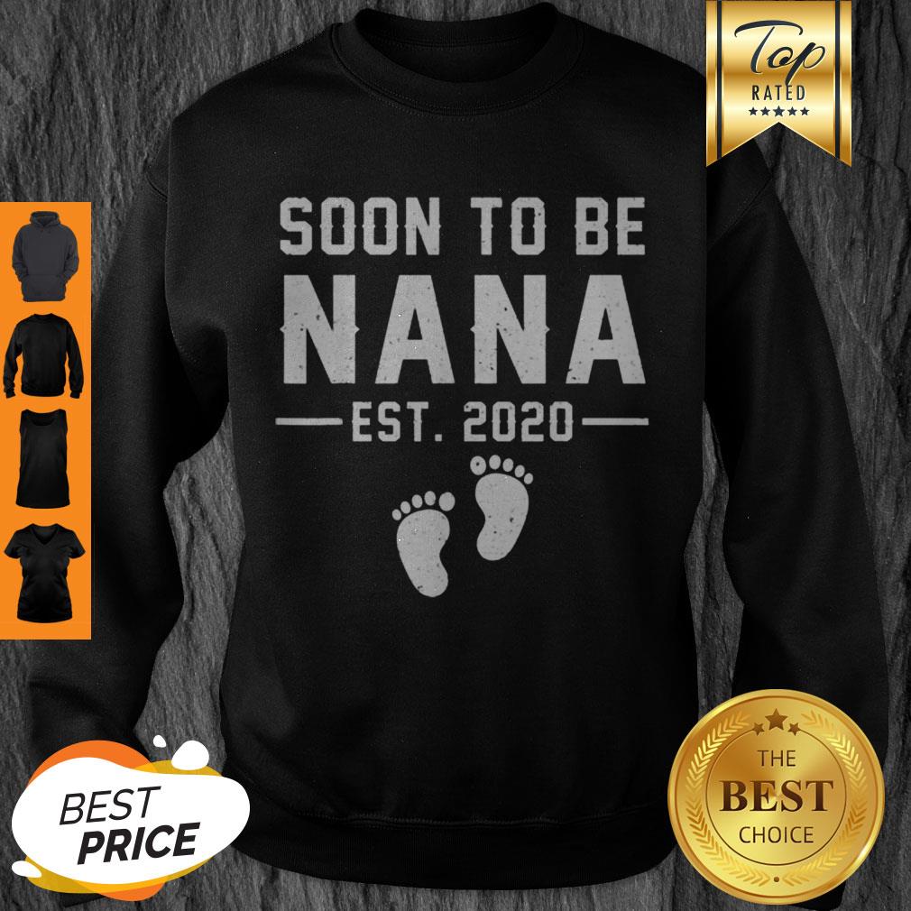 Premium Soon To Be Nana Est 2020 Gift Fathers Day Mothers Day Shirt
