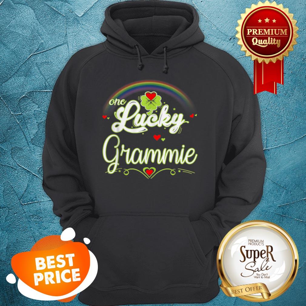 Pretty One Lucky Grammie St Patricks Day Women Mom Mother Shirt