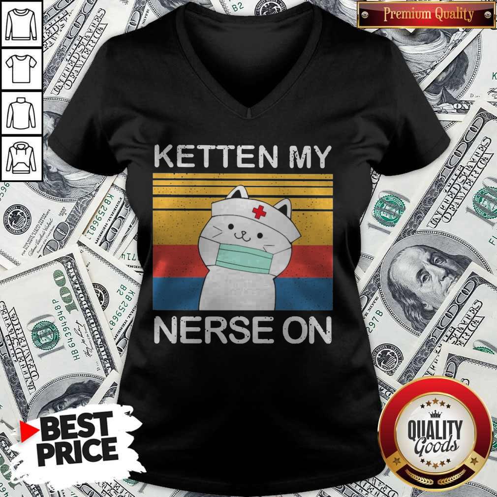 Pretty White Cat Ketten My Nurse On Vintage Shirt
