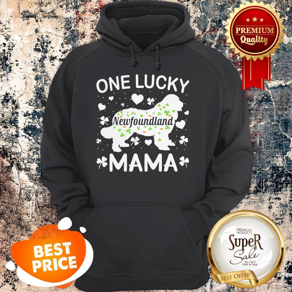 St Patricks Day Newfoundland Lucky Mama Mom Dog Gift Shirt