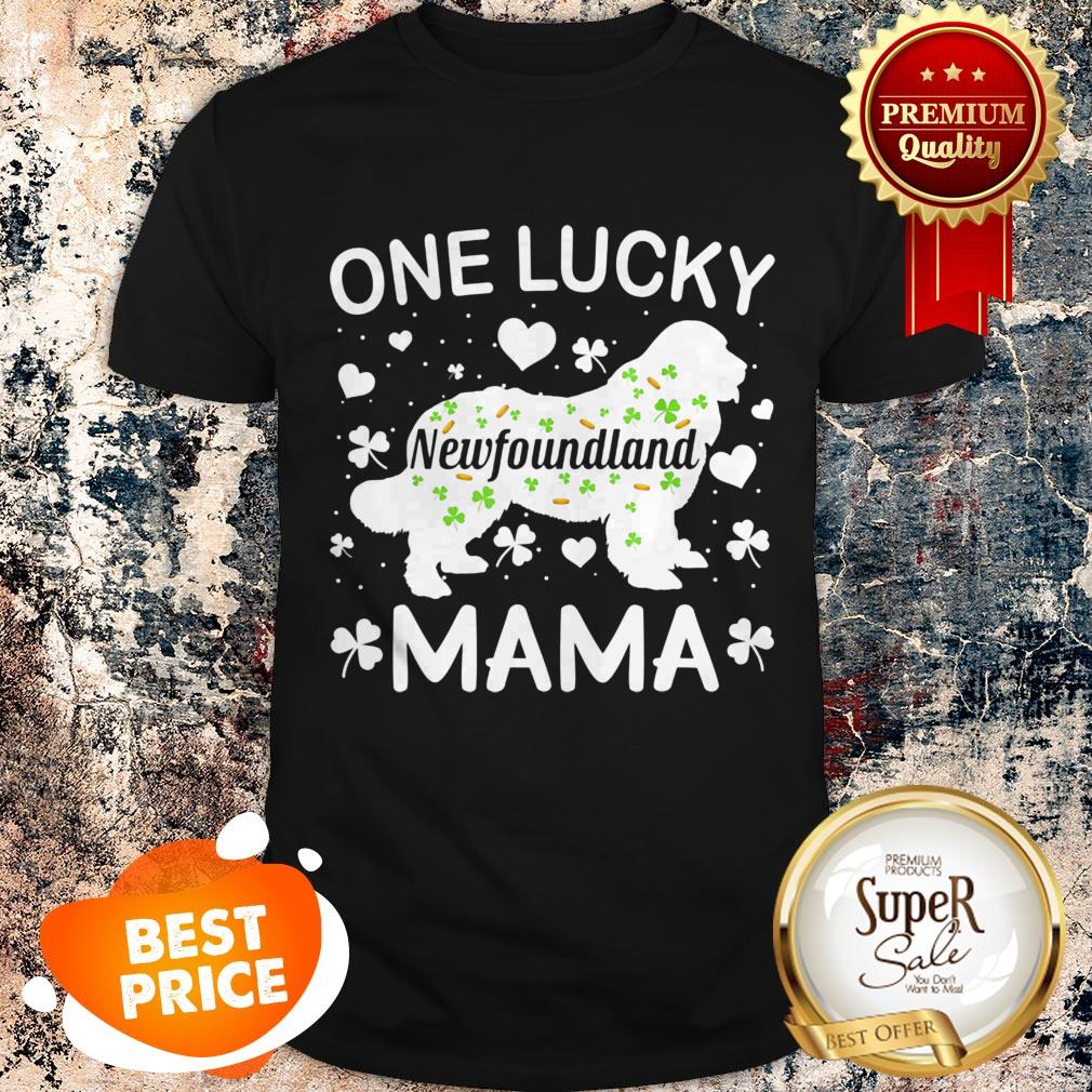 St Patricks Day Newfoundland Lucky Mama Mom Dog Gift Shirt