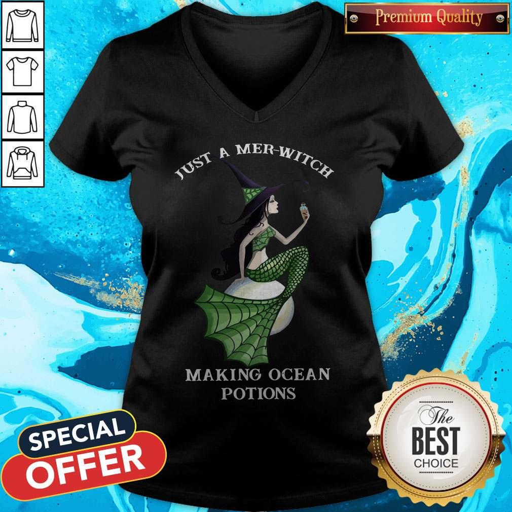 Top Just A Mer Witch Making Ocean Potions Shirt