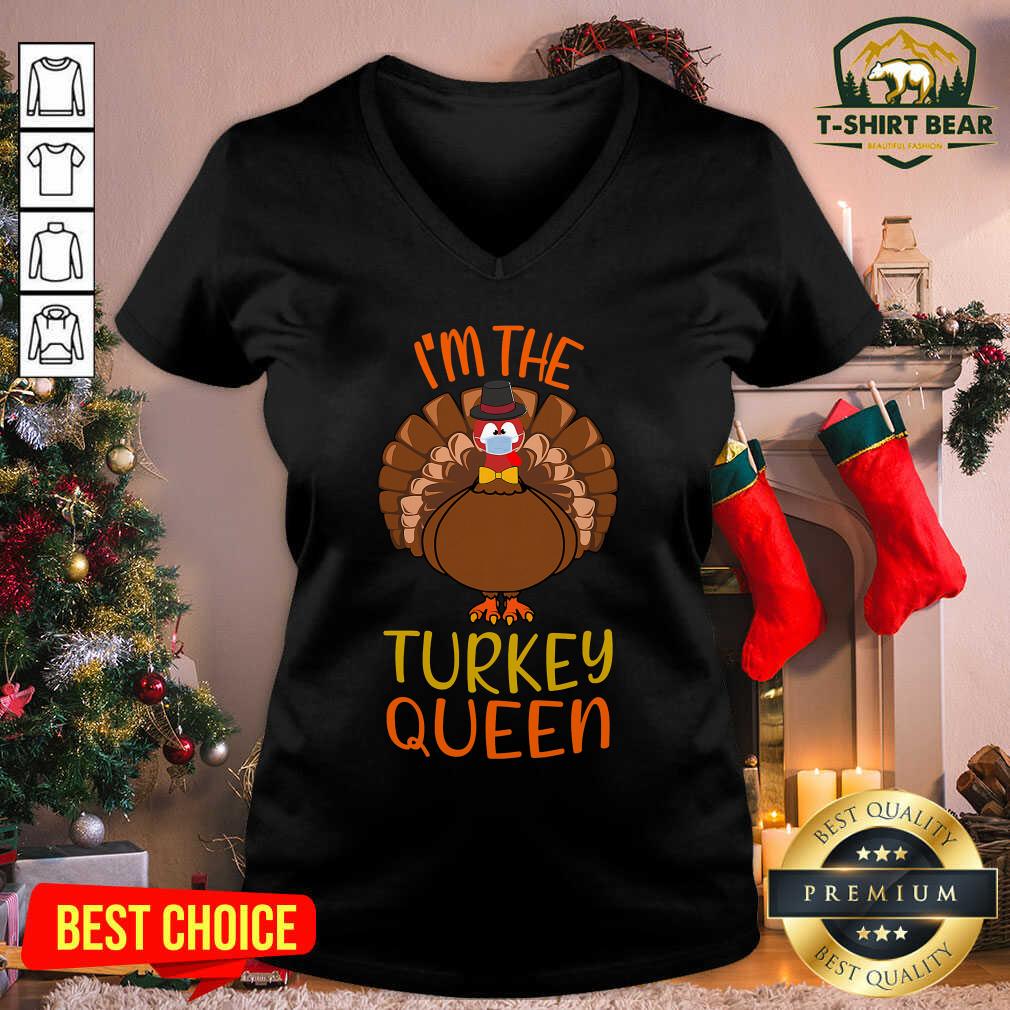 Funny I’m The Turkey Queen Wear Mask Happy Thanksgiving Shirt