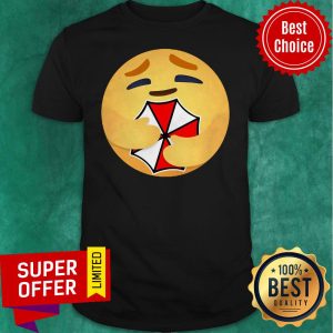 Nice Emoticon Hug Umbrella Shirt