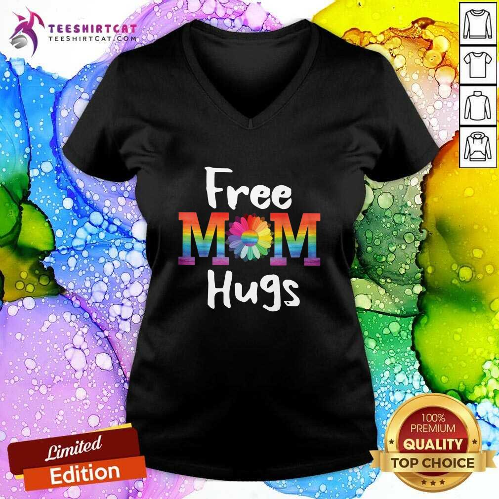 Awesome LGBT Free Mom Hugs Shirt