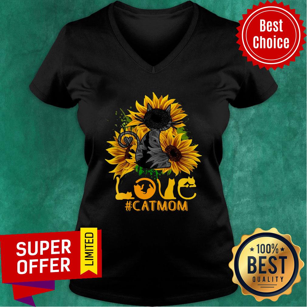 Flower Love Black Cat Mom Classic Shirt