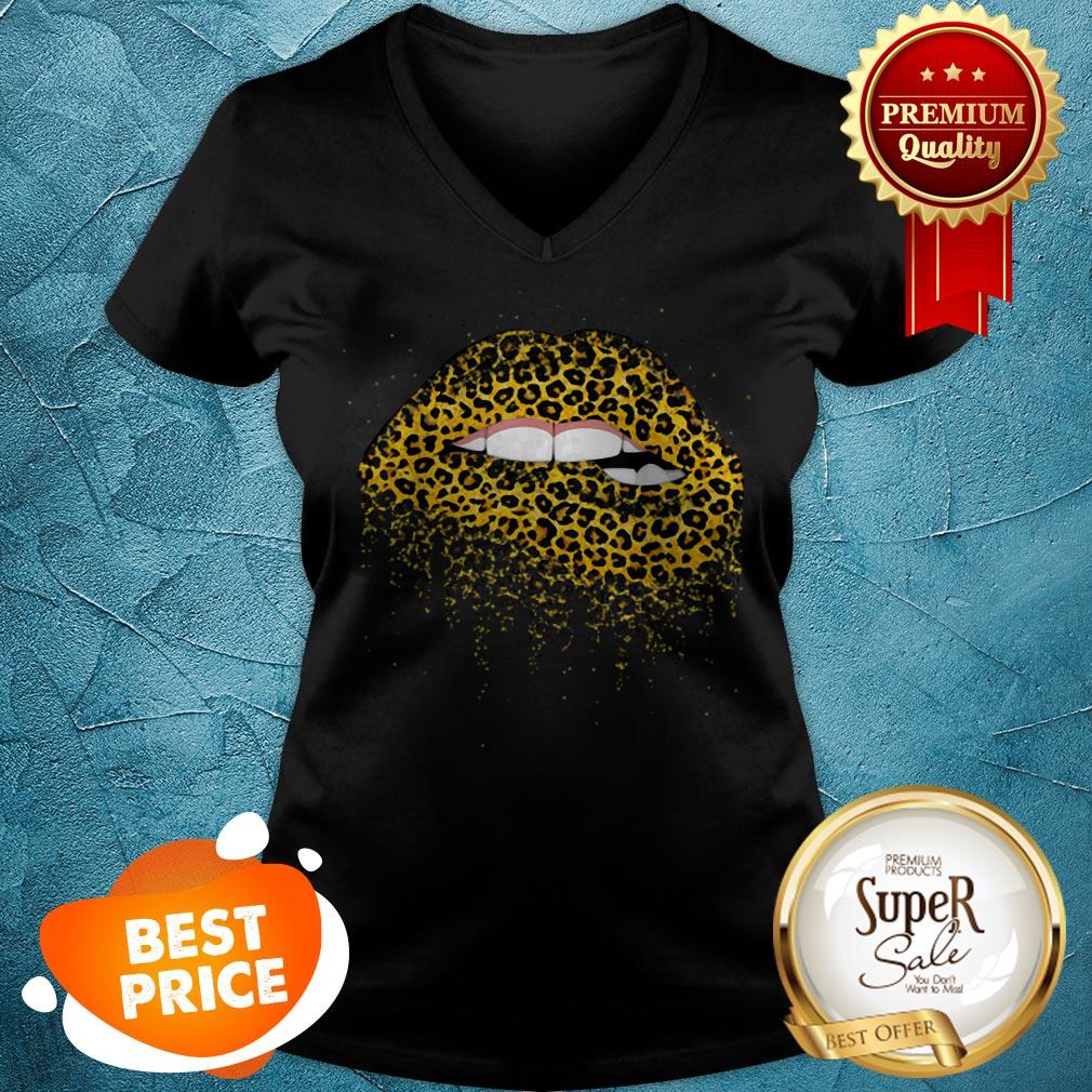 Nice Leopard Lips Printed Tee Women Mother Girlfriend Gifts Shirt