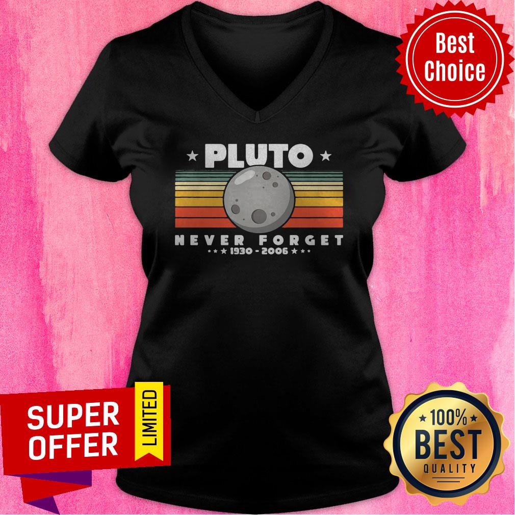 Nice Science Pluto Never Forget 1930 2005 Vintage Retro Shirt