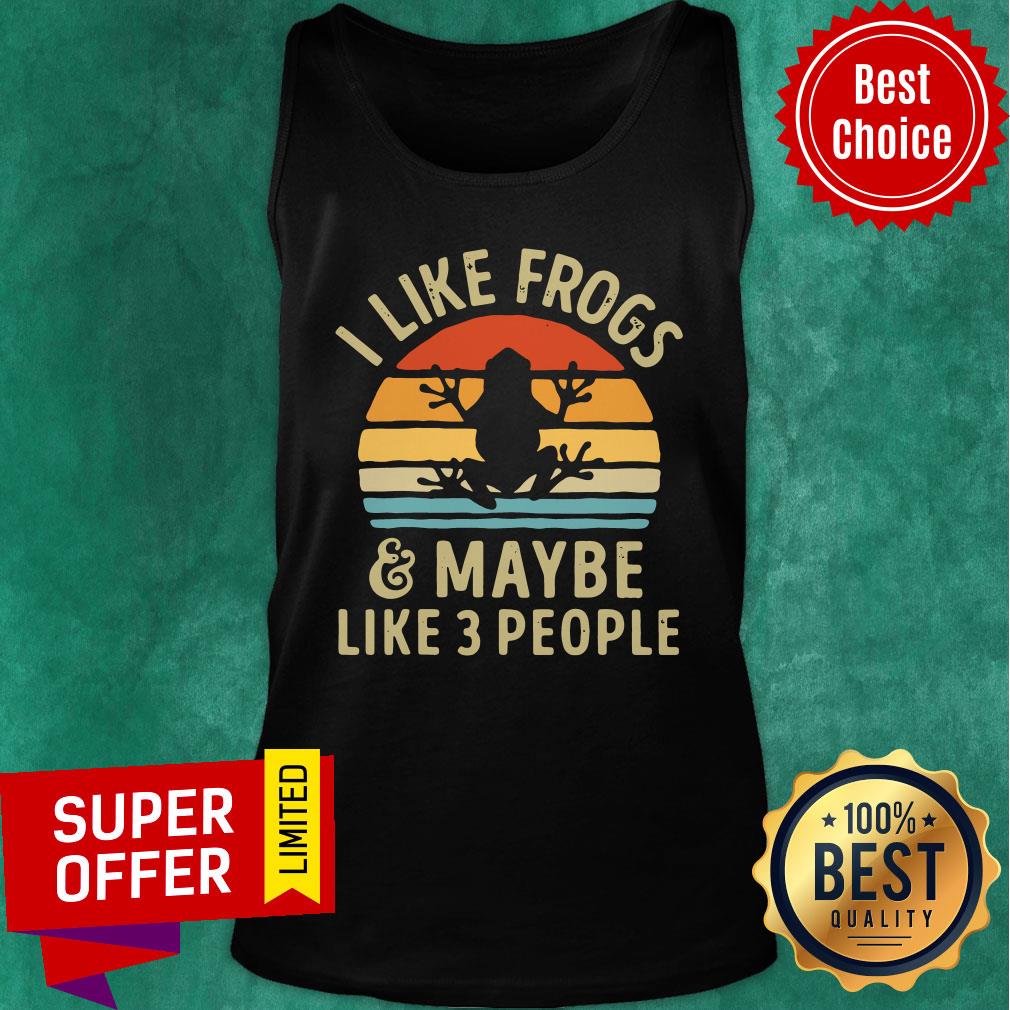 Premium I Like Frogs and Maybe 3 People Vintage Retro Shirt