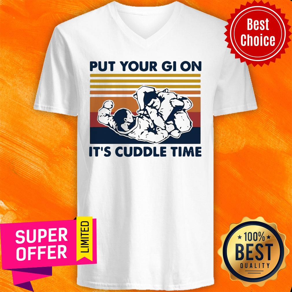 Top Brazilian Jiu-Jitsu Put Your Gi On It’s Cuddle Time Shirt