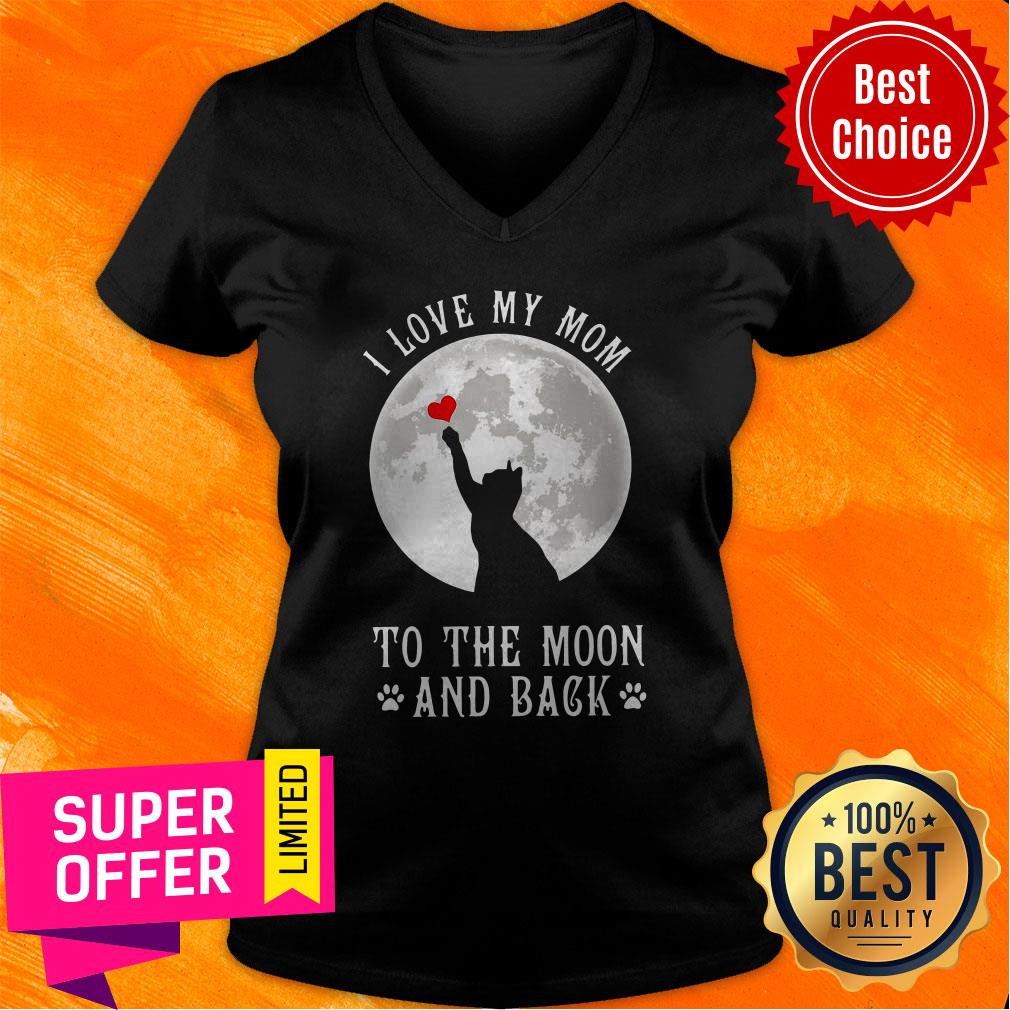 Top I Love Mom To The Moon And Back Shirt