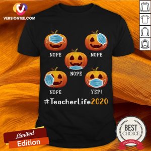 Funny Halloween Teacher Life 2020 Pumpkin Wearing Mask T-Shirt
