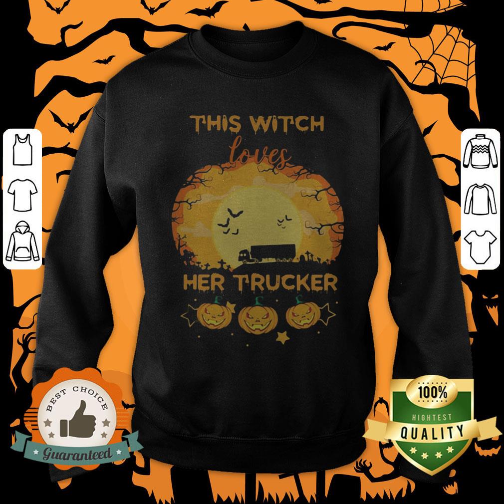 Halloween This Witch Loves Her Trucker Pumpkins Moon Shirt