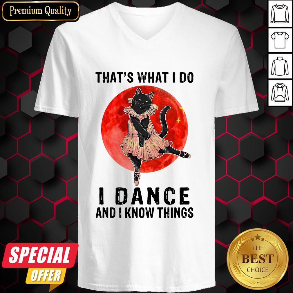 Halloween Black Cat That’s What I Do I Dance And I Know Things Shirt