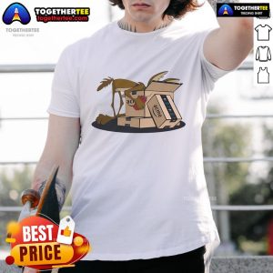 Top Acme Delivery Geek T-Shirt featuring a creative design for tech enthusiasts and delivery fans, perfect for casual wear.